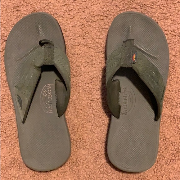 Rainbow Shoes - army green Rainbow flip-flops. # 10808 size 7